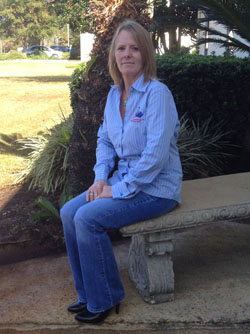 Desiree - LoBoy Foam Coolers Client Solutions Team Admin Expert Desiree - LoBoy Foam Coolers Client Solutions Team Admin Expert