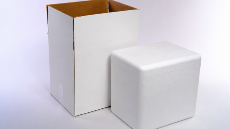 LoBoy 210 Styrofoam Shipping Cooler 11.5 Qt Insulated Cold Shipper for Cold Chain